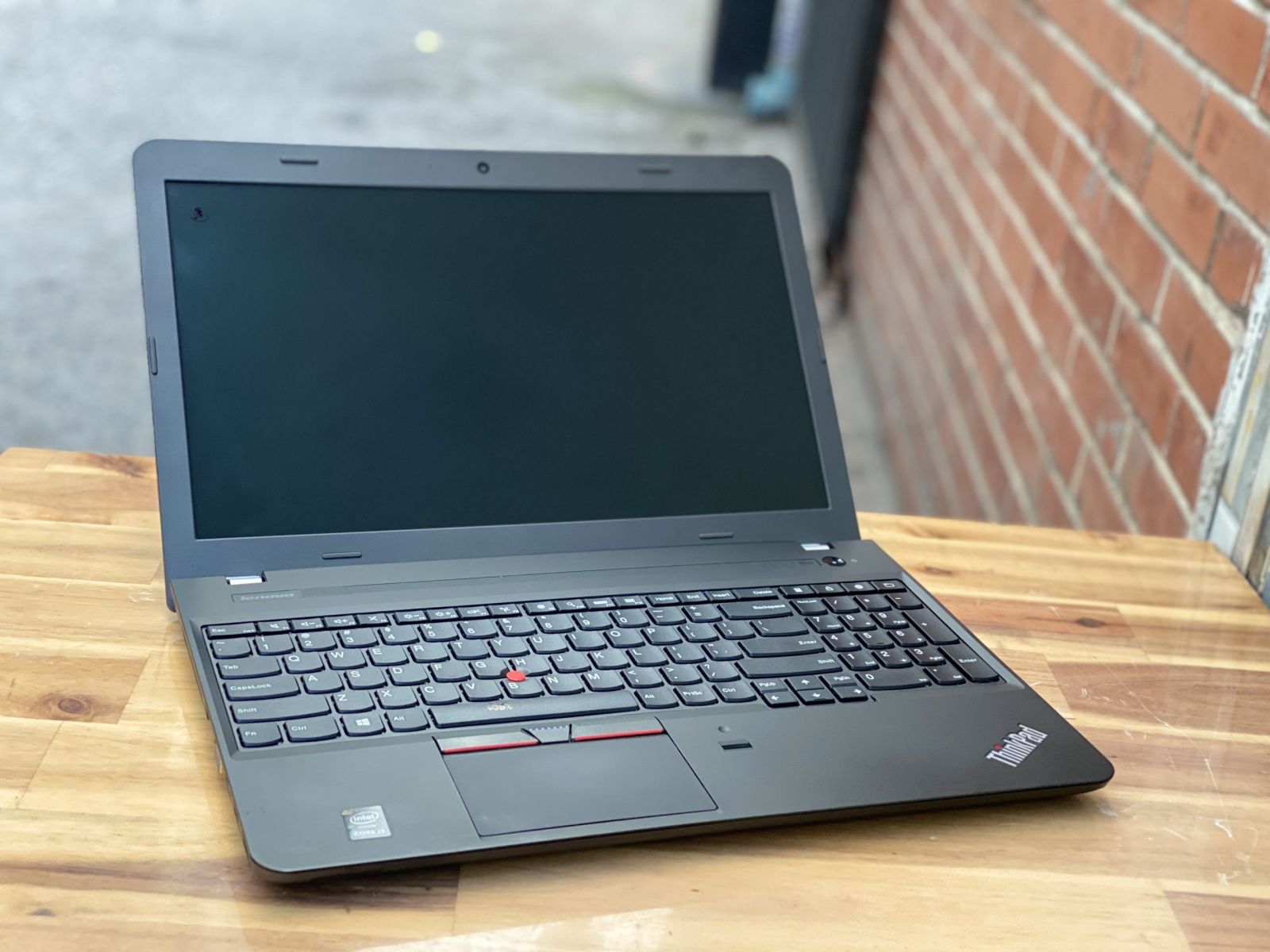 Laptop Thinkpad E570 i5 7200U/ Ram 8G/ SSD128+500G/ Vga GT940MX/ 15.6in/ Full Phím Số/ Giá rẻ4
