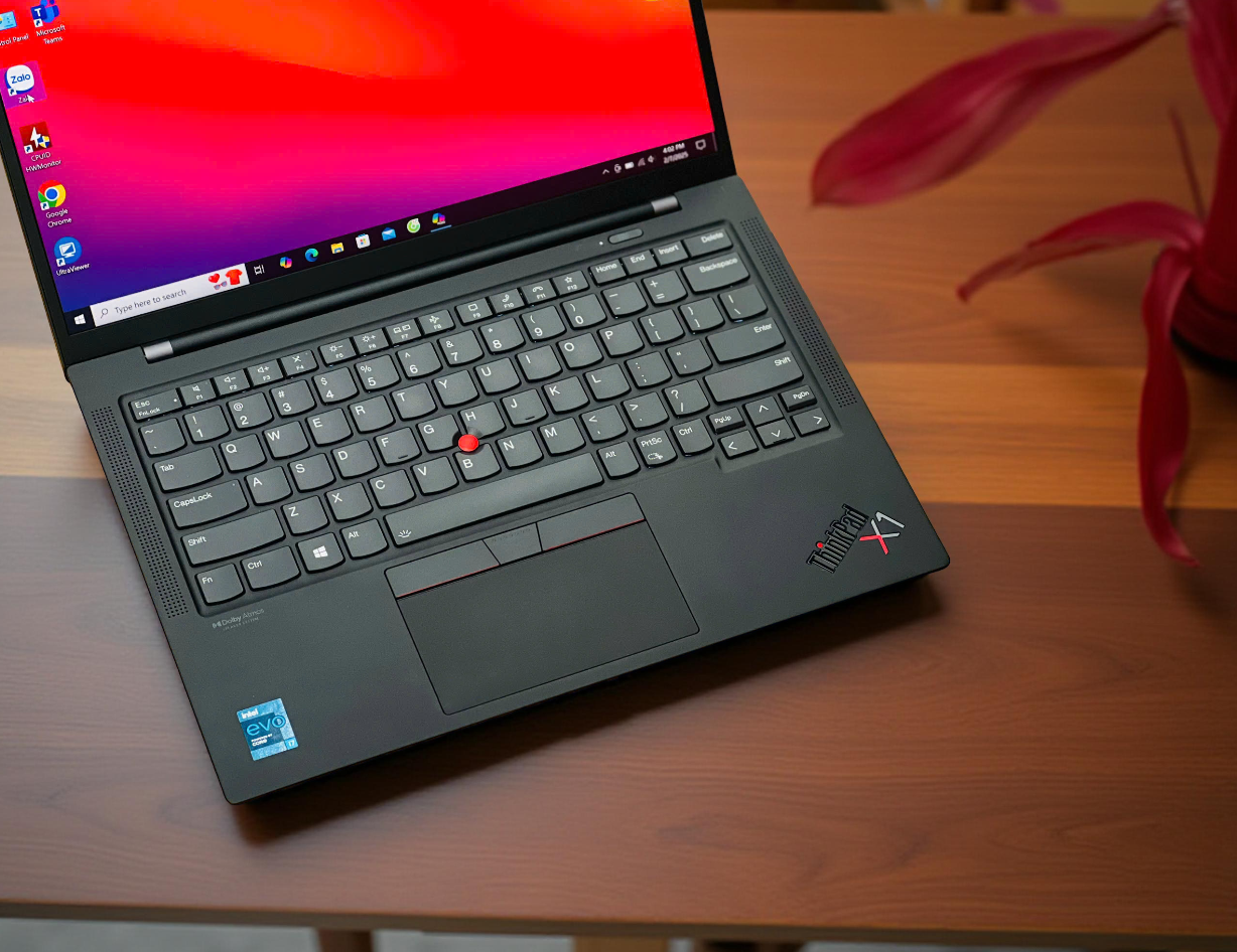 LAPTOP LENOVO THINKPAD X1 CARBON GEN 9 i7 1165G7 CHUẨN DOANH NHÂN CAO CẤP GIÁ RẺ4