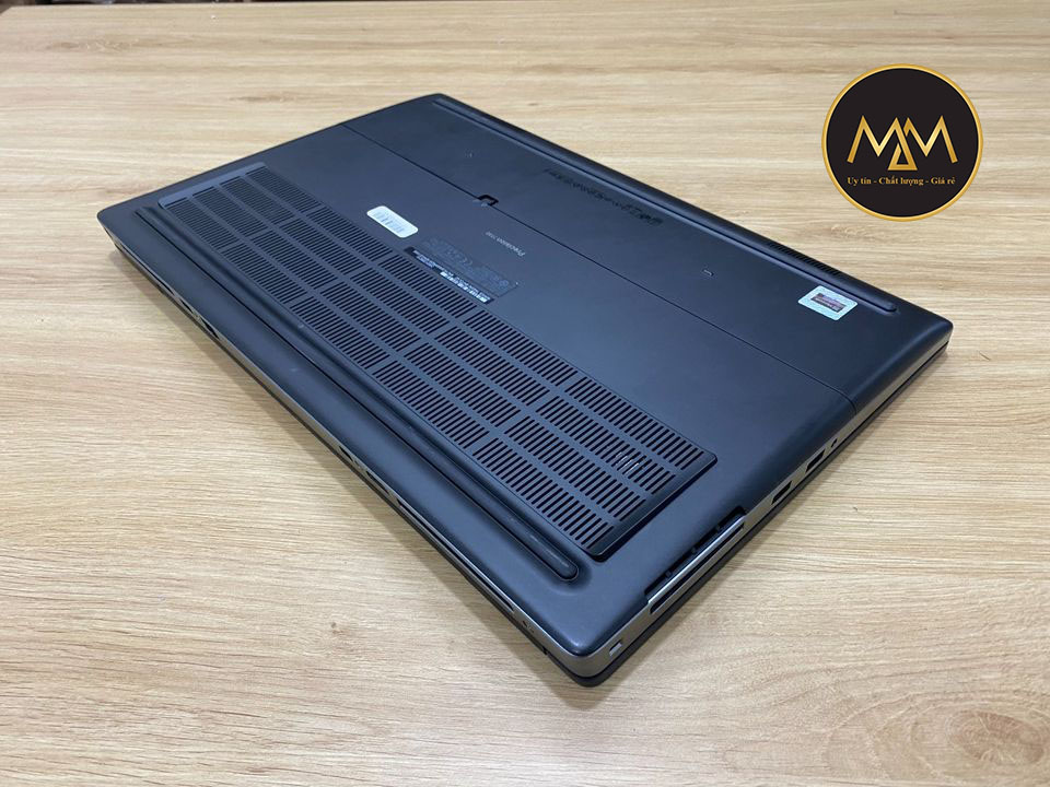 DELL PRECISION 7730 I7 8850H RAM 32G SSD512 NVIDIA QUADRO P3200 17.3inch GIÁ RẺ4