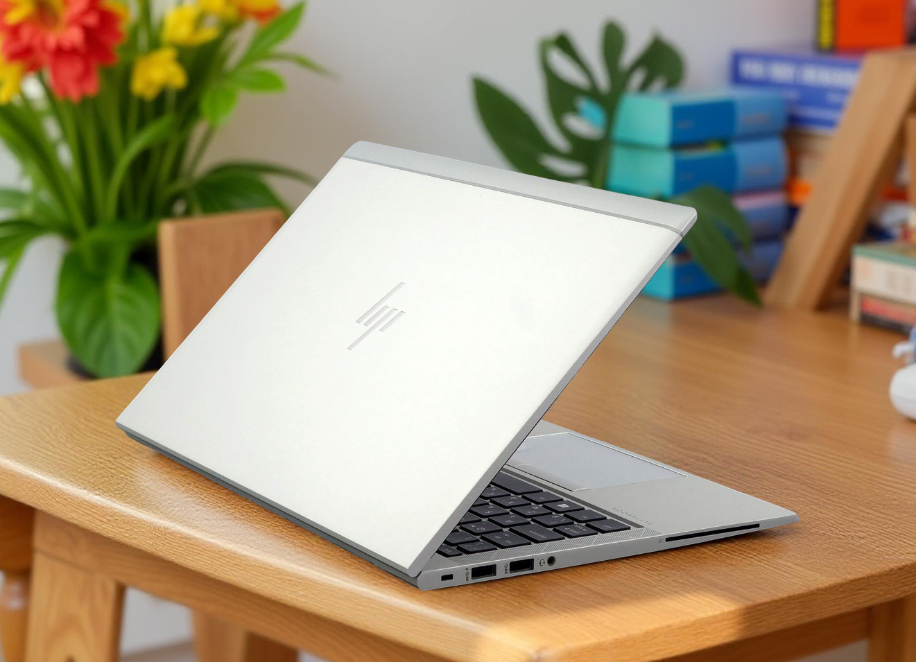 LAPTOP HP ELITEBOOK 840 G8 i7 1185G7 14 INCH FHD CHUẨN DOANH NHÂN CAO CẤP SIÊU NHẸ GIÁ RẺ2