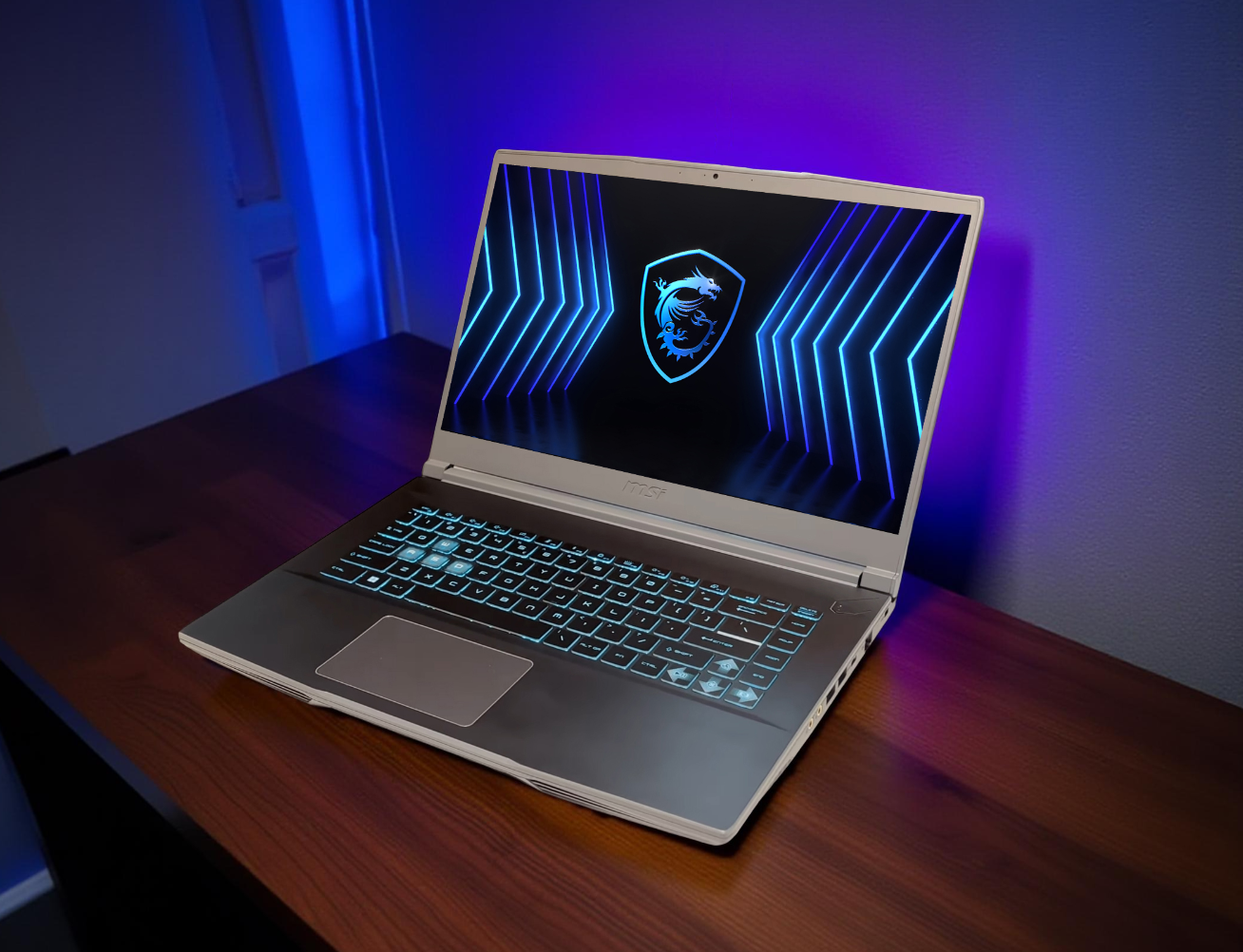 MSI THIN A15 B7UC RYZEN 5 7535HS RTX 3050 4GB 15.6INCH FHD 144Hz LED XANH GIÁ RẺ2