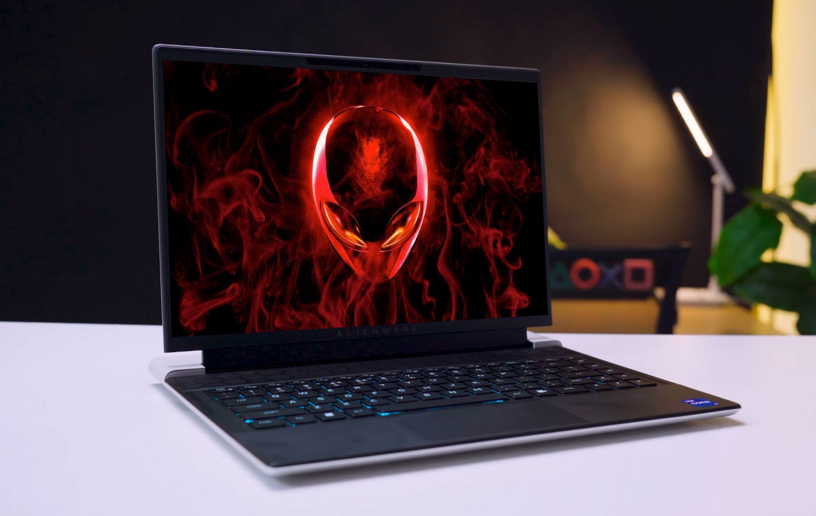 DELL ALIENWARE X14 R2