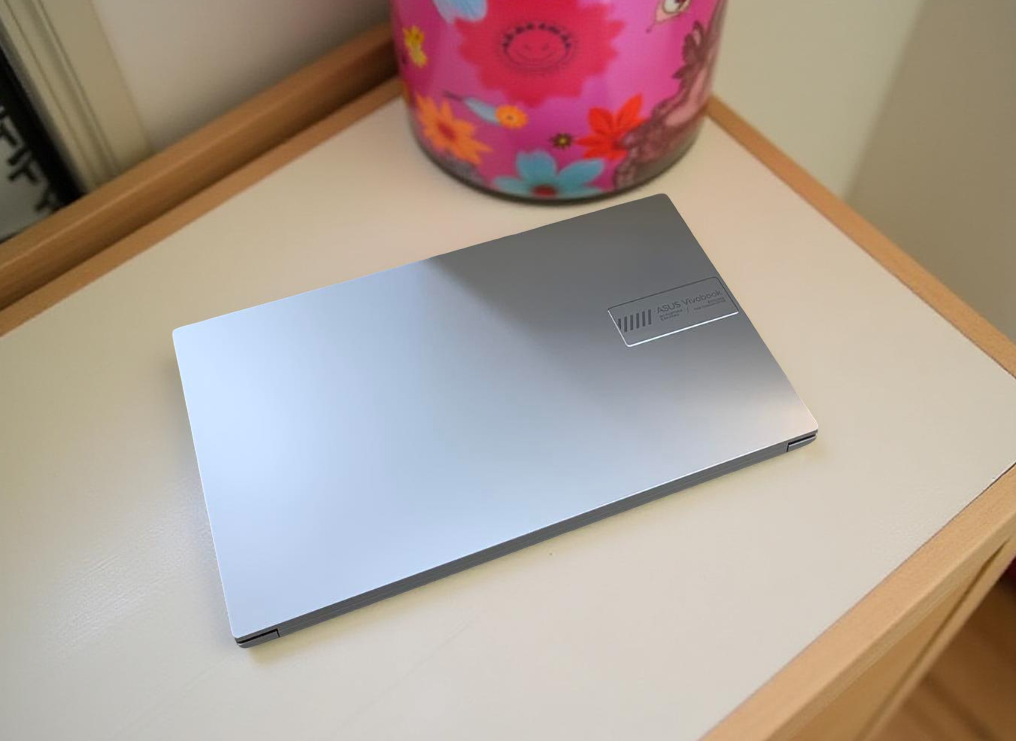 SO SÁNH ASUS VIVOBOOK GO 15 RYZEN 5 VÀ HP FC RYZEN 5