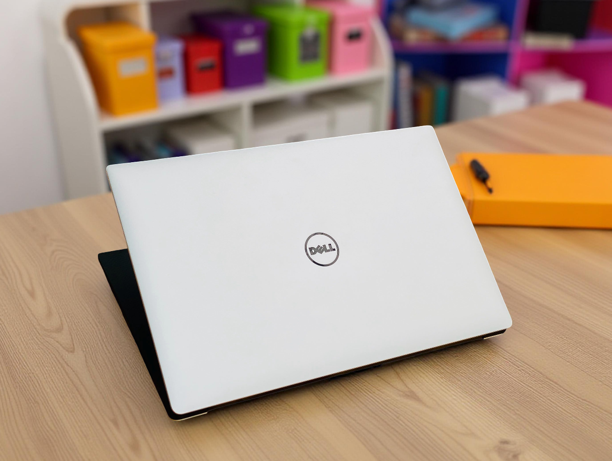 DELL PRECISION 5530 i7 P1000