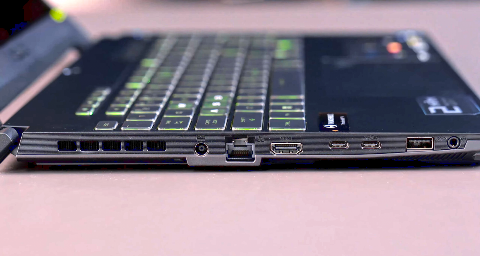 ASUS TUF A15 FA507XI RYZEN 9 7940HS