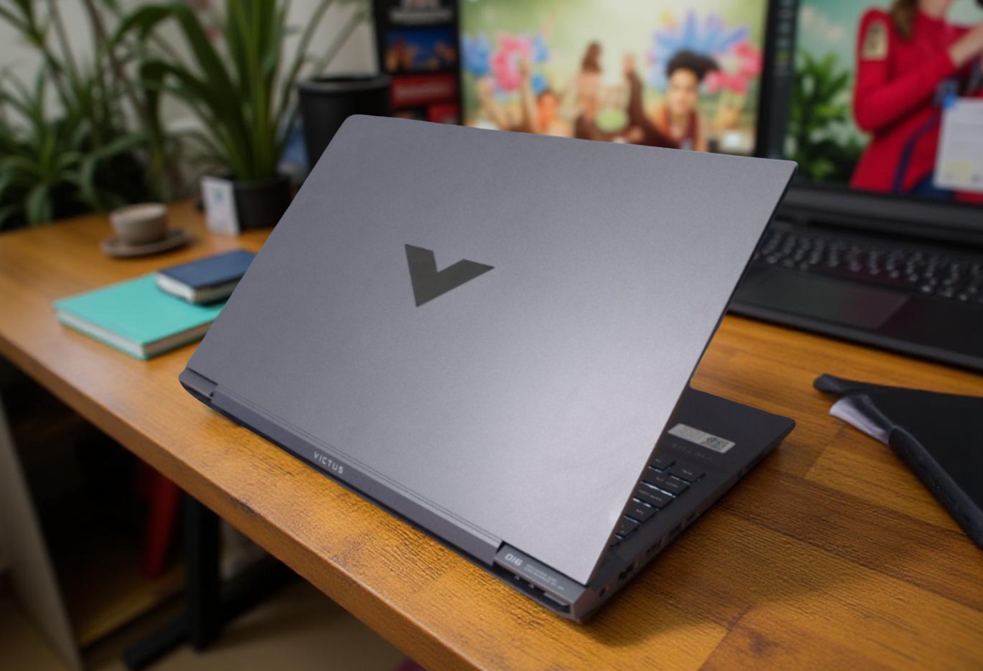 HP VICTUS 15 FA1139TX