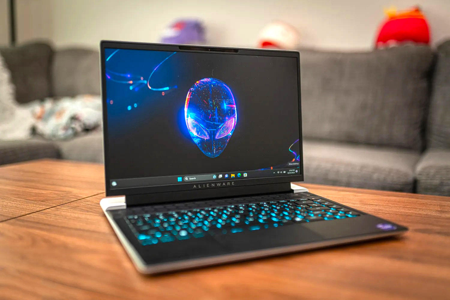 DELL ALIENWARE X14 R2