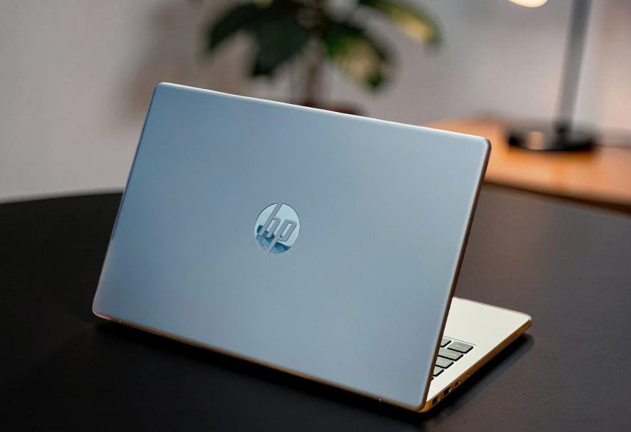 LAPTOP HP 245 G10