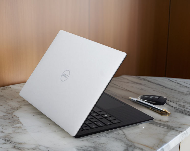 Dell XPS 13 9305 Core i5 1135G7 RAM 8GB SSD 256GB 13inch Fhd Màu Bạc Giá Rẻ