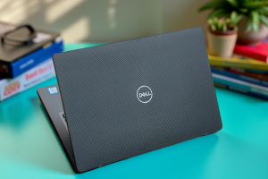 LAPTOP DELL LATITUDE 7300 i7 CARBON RAM 16GB 13.3 INCH FHD DOANH NHÂN SIÊU MỎNG NHẸ GIÁ RẺ